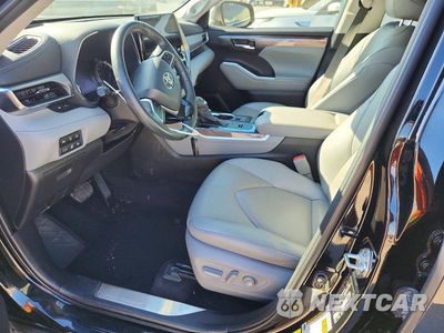 Zdjęcie 7 z 13 samochodu: 2022 TOYOTA HIGHLANDER HYBRID PLATINUM VIN:5TDEBRCH0NS084542 - miniatura