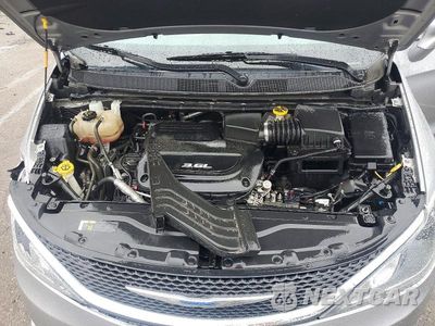 Zdjęcie 12 z 13 samochodu: 2018 CHRYSLER PACIFICA TOURING PLUS VIN:2C4RC1FG9JR294062 - miniatura