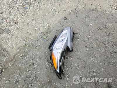 Zdjęcie 12 z 13 samochodu: 2016 NISSAN ALTIMA 2.5 SR VIN:1N4AL3AP1GC200599 - miniatura