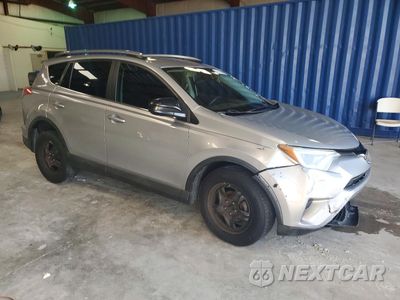 Czwarte zdjęcie samochodu z boku: 2017 TOYOTA RAV4 LE VIN:2T3BFREV4HW660503 - miniatura