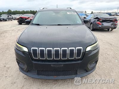 Piąte zdjęcie samochodu w środku: 2019 JEEP CHEROKEE LATITUDE VIN:1C4PJLCX9KD109431 - miniatura