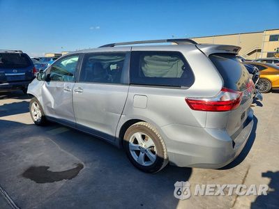 Drugie zdjęcie samochodu z przodu: 2015 TOYOTA SIENNA LE VIN:5TDKK3DCXFS624399 - miniatura