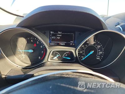 Zdjęcie 9 z 13 samochodu: 2017 FORD ESCAPE SE VIN:1FMCU9GD8HUE66788 - miniatura