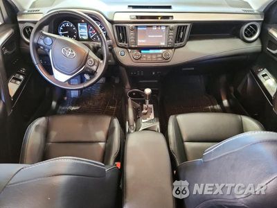 Zdjęcie 8 z 13 samochodu: 2016 TOYOTA RAV4 LIMITED VIN:JTMDFREVXGJ099259 - miniatura