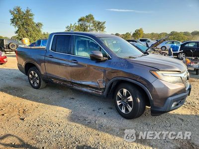 Czwarte zdjęcie samochodu z boku: 2019 HONDA RIDGELINE RTL VIN:5FPYK3F61KB029500 - miniatura