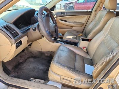 Zdjęcie 7 z 12 samochodu: 2006 HONDA ACCORD EX VIN:1HGCM66836A047674 - miniatura
