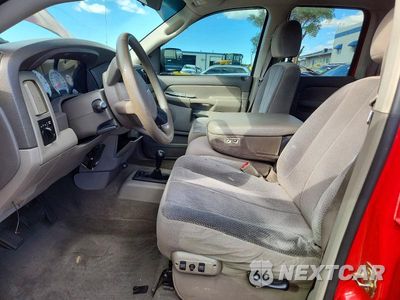 Zdjęcie 7 z 13 samochodu: 2004 DODGE RAM 1500 ST VIN:1D7HU18D74S700957 - miniatura