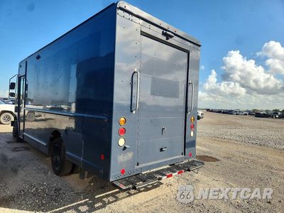 Drugie zdjęcie samochodu z przodu: 2020 FREIGHTLINER MT45G CHASSIS DELIVERY TRUCK VIN:4UZAC2EA7LCMH7818 - miniatura
