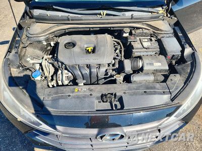 Zdjęcie 11 z 13 samochodu: 2019 HYUNDAI ELANTRA VALUE EDITION VIN:5NPD84LF8KH405420 - miniatura