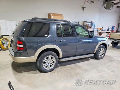 Trzecie zdjęcie samochodu z tyłu: 2010 FORD EXPLORER EDDIE BAUER VIN:1FMEU7EE8AUB13403 - miniatura