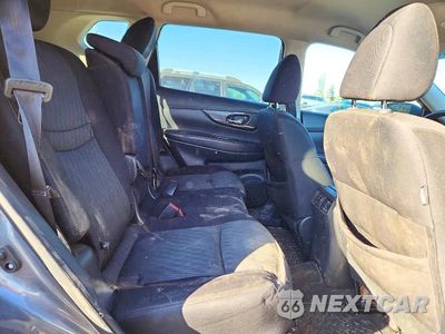 Zdjęcie 11 z 14 samochodu: 2017 NISSAN ROGUE S VIN:5N1AT2MM4HC795094 - miniatura