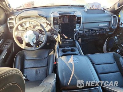 Zdjęcie 8 z 12 samochodu: 2025 RAM 1500 LARAMIE VIN:1C6SRFJP2SN654623 - miniatura