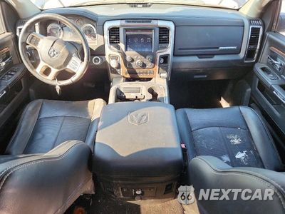 Zdjęcie 8 z 12 samochodu: 2018 RAM 1500 LARAMIE VIN:1C6RR7NT1JS116815 - miniatura