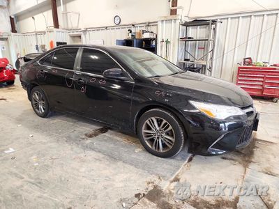 Czwarte zdjęcie samochodu z boku: 2017 TOYOTA CAMRY SE VIN:4T1BF1FK9HU279051 - miniatura