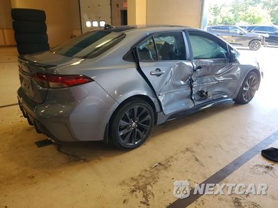 Trzecie zdjęcie samochodu z tyłu: 2024 TOYOTA COROLLA XSE VIN:5YFT4MCE4RP170767 - miniatura