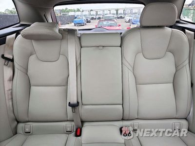 Zdjęcie 10 z 14 samochodu: 2022 VOLVO XC60 B5 INSCRIPTION VIN:YV4L12DL7N1083127 - miniatura