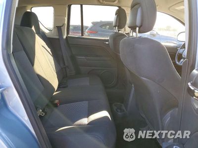 Zdjęcie 10 z 12 samochodu: 2013 JEEP COMPASS LATITUDE VIN:1C4NJCEA5DD205608 - miniatura