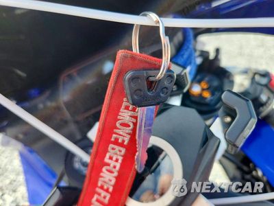 Zdjęcie 8 z 9 samochodu: 2024 YAMAHA YZFR1 VIN:JYARN66E8RA004802 - miniatura