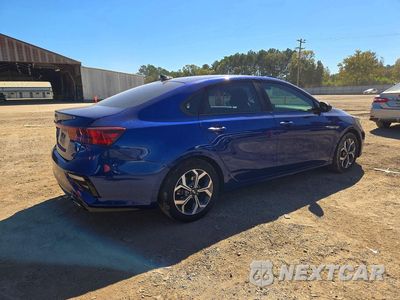 Trzecie zdjęcie samochodu z tyłu: 2019 KIA FORTE LXS VIN:3KPF24AD9KE137414 - miniatura