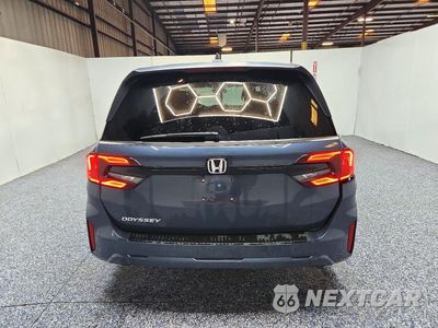 Zdjęcie 6 z 13 samochodu: 2025 HONDA ODYSSEY EXL VIN:5FNRL6H61SB080536 - miniatura