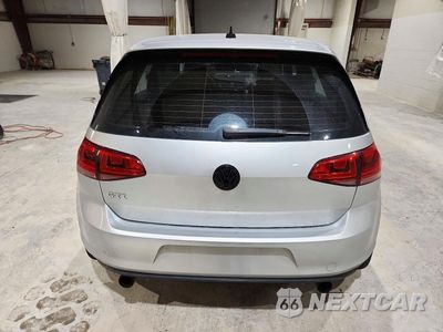 Zdjęcie 6 z 12 samochodu: 2017 VOLKSWAGEN GTI S VIN:3VW4T7AU3HM072836 - miniatura