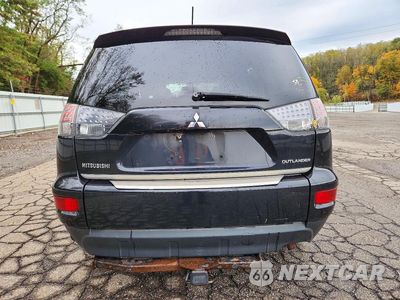 Zdjęcie 6 z 13 samochodu: 2011 MITSUBISHI OUTLANDER SE VIN:JA4JT3AW4BU032634 - miniatura