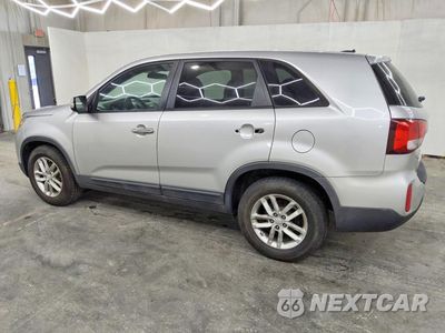 Drugie zdjęcie samochodu z przodu: 2014 KIA SORENTO LX VIN:5XYKT3A62EG443711 - miniatura