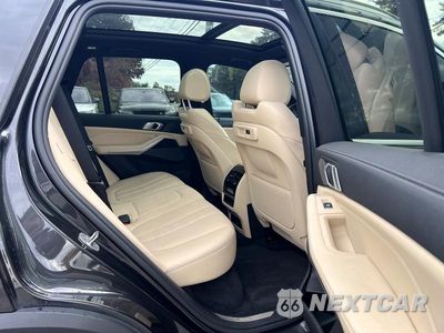 Zdjęcie 6 z 10 samochodu: 2021 BMW X5 XDRIVE45E VIN:5UXTA6C00M9E52431 - miniatura