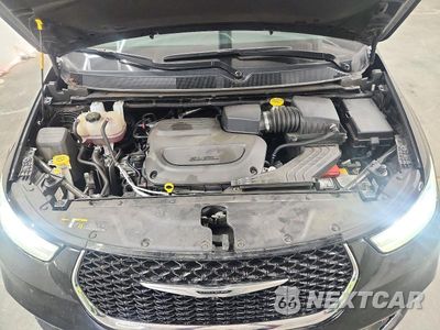 Zdjęcie 12 z 13 samochodu: 2025 CHRYSLER PACIFICA SELECT VIN:2C4RC1BG7SR531509 - miniatura