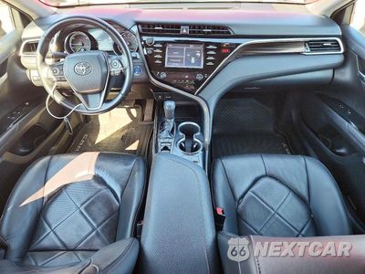 Zdjęcie 8 z 12 samochodu: 2018 TOYOTA CAMRY XLE VIN:4T1B21HK6JU503150 - miniatura