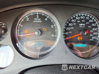 Zdjęcie 9 z 13 samochodu: 2008 GMC YUKON XL C1500 VIN:1GKFC16J58R246027 - miniatura