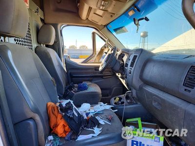 Zdjęcie 7 z 13 samochodu: 2012 NISSAN NV 2500 DELIVERY VAN VIN:1N6AF0LY8CN116720 - miniatura