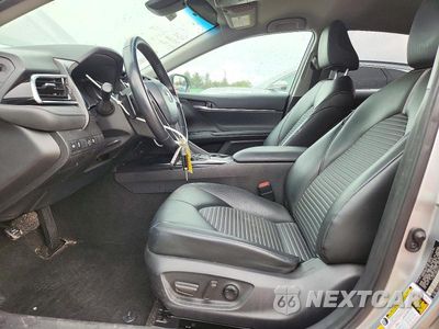 Zdjęcie 7 z 13 samochodu: 2018 TOYOTA CAMRY SE VIN:4T1B11HK6JU114351 - miniatura