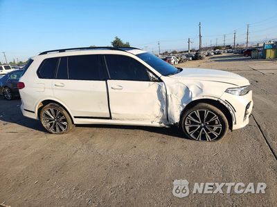 Czwarte zdjęcie samochodu z boku: 2022 BMW X7 M50I VIN:5UXCX6C07N9K19627 - miniatura