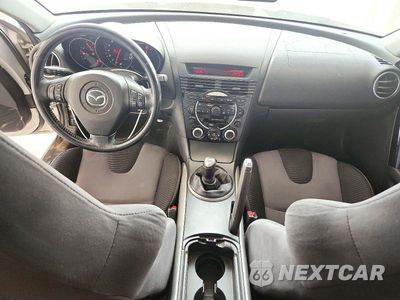 Zdjęcie 8 z 12 samochodu: 2004 MAZDA RX8 VIN:JM1FE173X40140015 - miniatura
