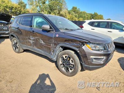 Czwarte zdjęcie samochodu z boku: 2018 JEEP COMPASS TRAILHAWK VIN:3C4NJDDB6JT198688 - miniatura