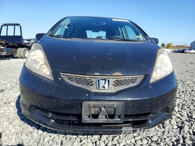 Piąte zdjęcie samochodu w środku: 2010 HONDA FIT VIN:JHMGE8H22AS023871 - miniatura