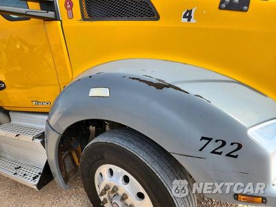 Zdjęcie 14 z 14 samochodu: 2015 KENWORTH T880 SEMI TRUCK VIN:1XKZD49X5FJ467151 - miniatura