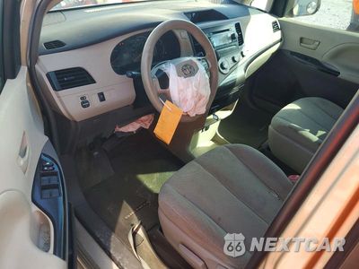 Zdjęcie 8 z 14 samochodu: 2011 TOYOTA SIENNA BASE 7-PASSENGER VIN:5TDKA3DC0BS009180 - miniatura