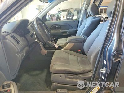 Zdjęcie 7 z 13 samochodu: 2006 HONDA PILOT EX VIN:2HKYF18466H563967 - miniatura