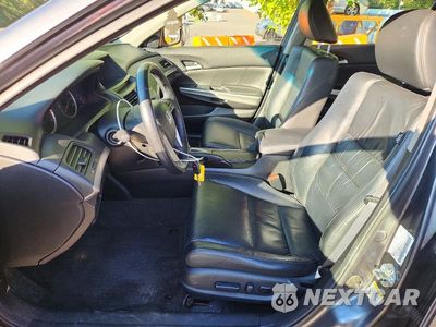 Zdjęcie 7 z 13 samochodu: 2010 HONDA ACCORD EXL VIN:1HGCP3F89AA021787 - miniatura