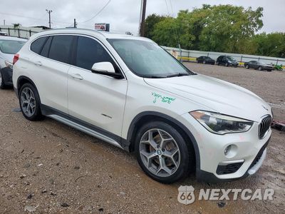Czwarte zdjęcie samochodu z boku: 2017 BMW X1 XDRIVE28I VIN:WBXHT3C36H5F87360 - miniatura