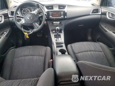 Zdjęcie 8 z 13 samochodu: 2018 NISSAN SENTRA SV VIN:3N1AB7AP1JY291590 - miniatura