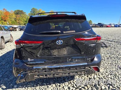 Zdjęcie 6 z 12 samochodu: 2023 TOYOTA HIGHLANDER HYBRID XLE VIN:5TDKBRCH3PS600267 - miniatura