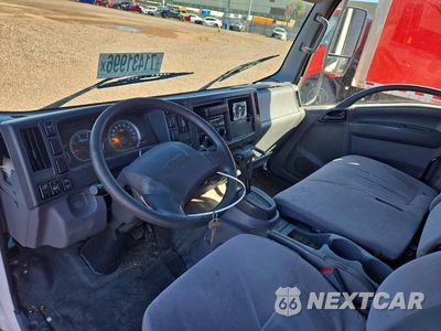 Zdjęcie 8 z 13 samochodu: 2017 ISUZU NPR HD BOX TRUCK VIN:JALC4W164H7001158 - miniatura