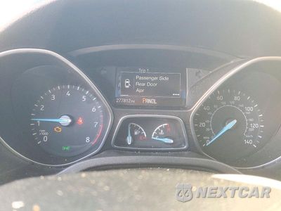 Zdjęcie 9 z 12 samochodu: 2016 FORD FOCUS S VIN:1FADP3E22GL202751 - miniatura