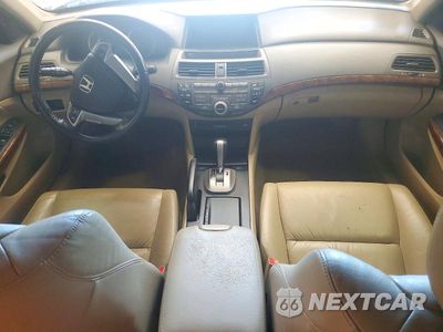 Zdjęcie 8 z 12 samochodu: 2010 HONDA ACCORD EXL VIN:1HGCP3F89AA027864 - miniatura