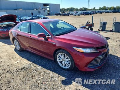Czwarte zdjęcie samochodu z boku: 2018 TOYOTA CAMRY XLE VIN:4T1B21HK6JU503150 - miniatura