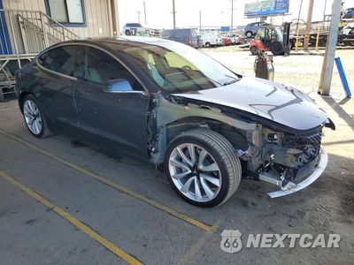 Czwarte zdjęcie samochodu z boku: 2019 TESLA MODEL 3 VIN:5YJ3E1EA7KF345455 - miniatura