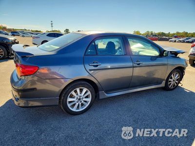 Trzecie zdjęcie samochodu z tyłu: 2010 TOYOTA COROLLA S VIN:2T1BU4EE5AC467379 - miniatura